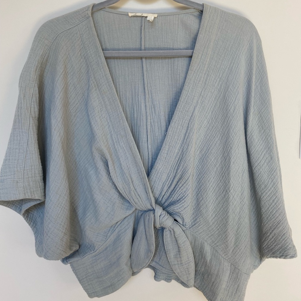 Light green front tie top